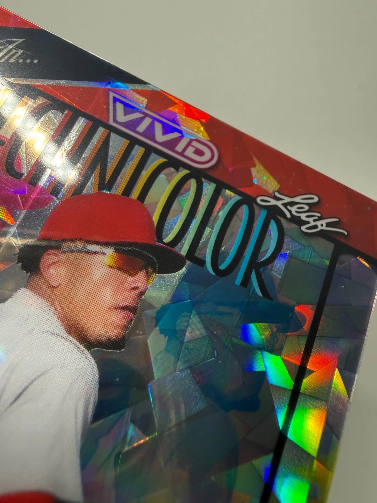 Chase Davis 2023 Leaf Vivid Technicolor Red Crystal Auto /8 #T-CD1 Cardinals