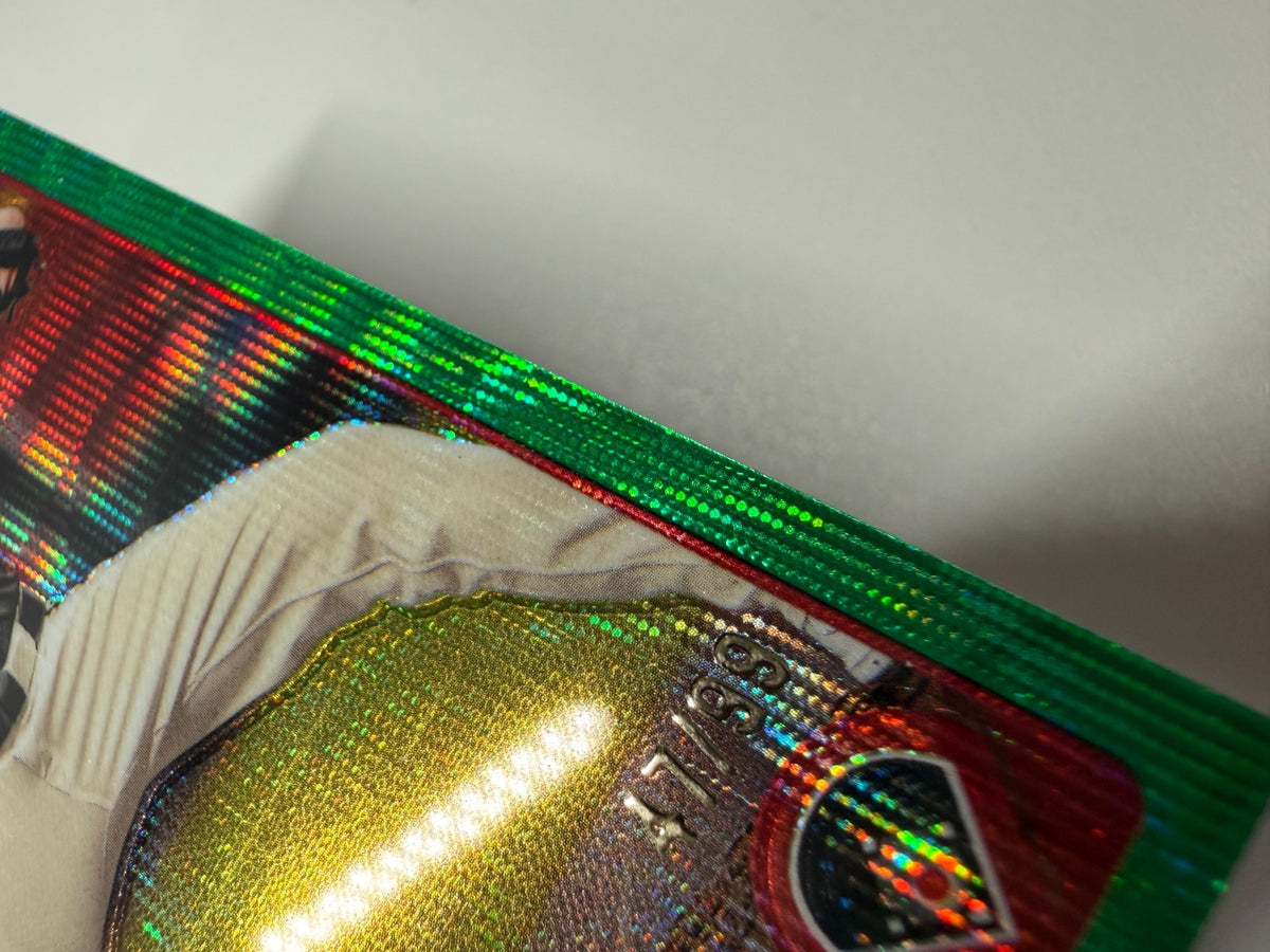 Corbin Burnes 2025 Topps Chrome Green Wave Refractor /99 #17 Diamondbacks