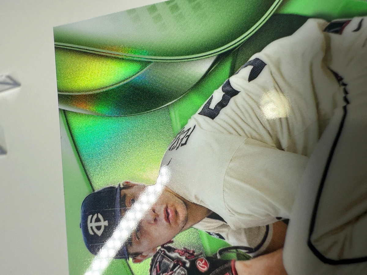 David Festa 2025 Topps Chrome Black Green Refractor RC /99 #121 Twins