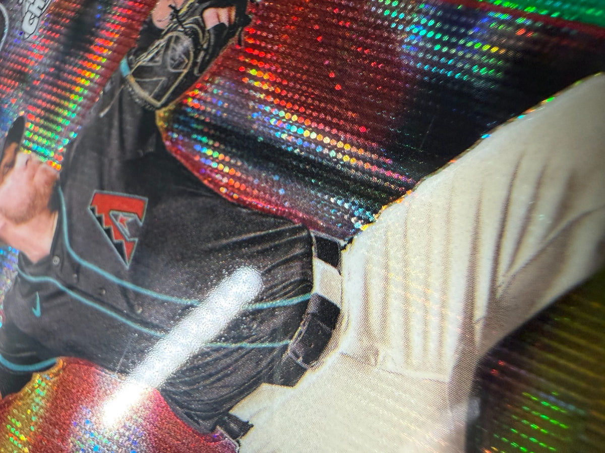 Corbin Burnes 2025 Topps Chrome Green Wave Refractor /99 #17 Diamondbacks
