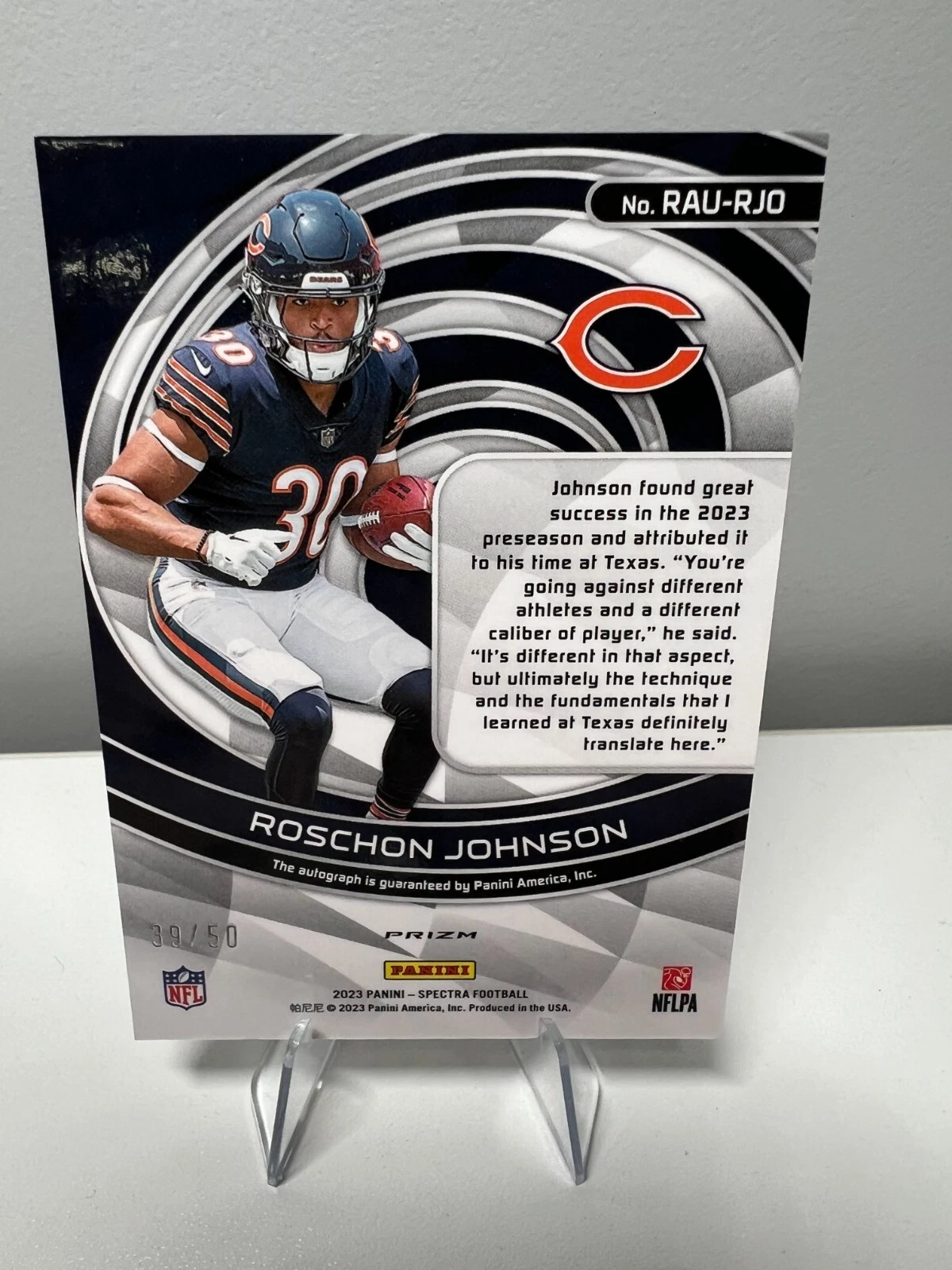 Roschon Johnson 2023 Panini Spectra Neon Blue Prizm Auto RC /50 #RAU-RJO Bears