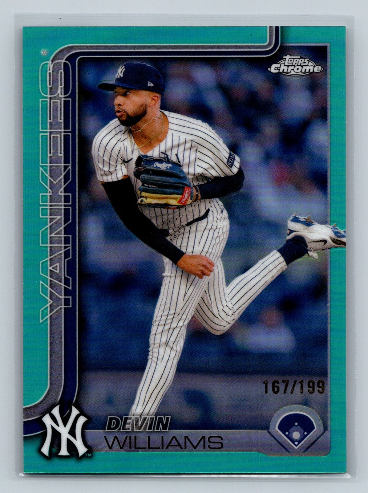 Devin Williams 2025 Topps Chrome Aqua Refractor /199 #153 Yankees
