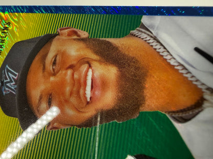 Bryan De La Cruz 2023 Topps Chrome Platinum Blue Shimmer Refractor /100 #223