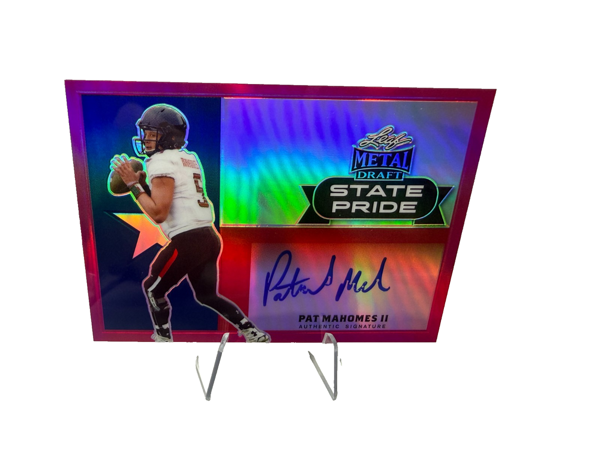 Patrick Mahomes II 2017 Leaf Metal Draft State Pride Pink Auto /15 #SP-PM1