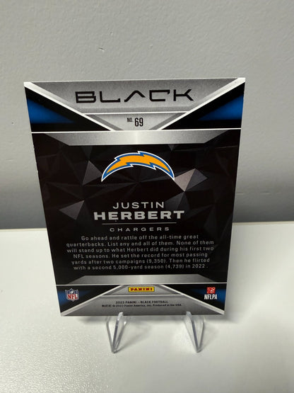 Justin Herbert 2023 Panini Black Royal /75 #69 Chargers