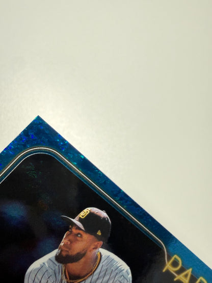 Robert Suarez 2024 Topps Update Series Blue Holo Foilboard /999 #US298 Padres