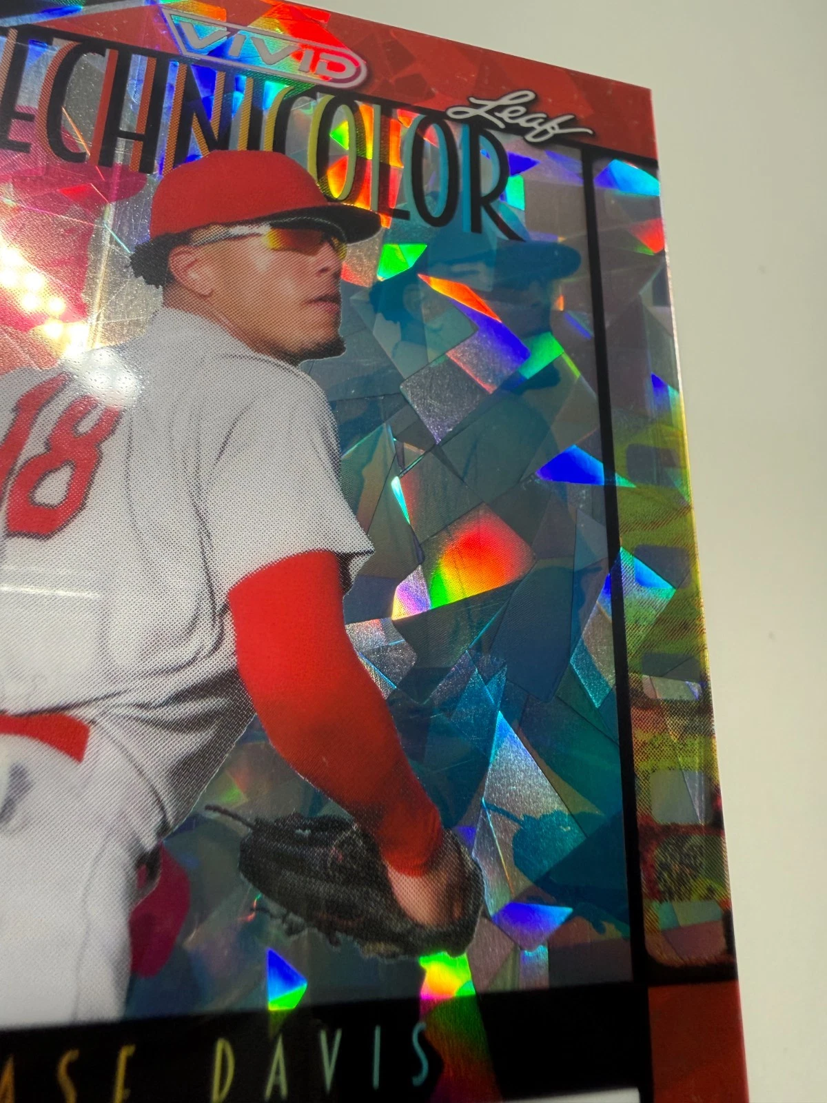 Chase Davis 2023 Leaf Vivid Technicolor Red Crystal Auto /8 #T-CD1 Cardinals