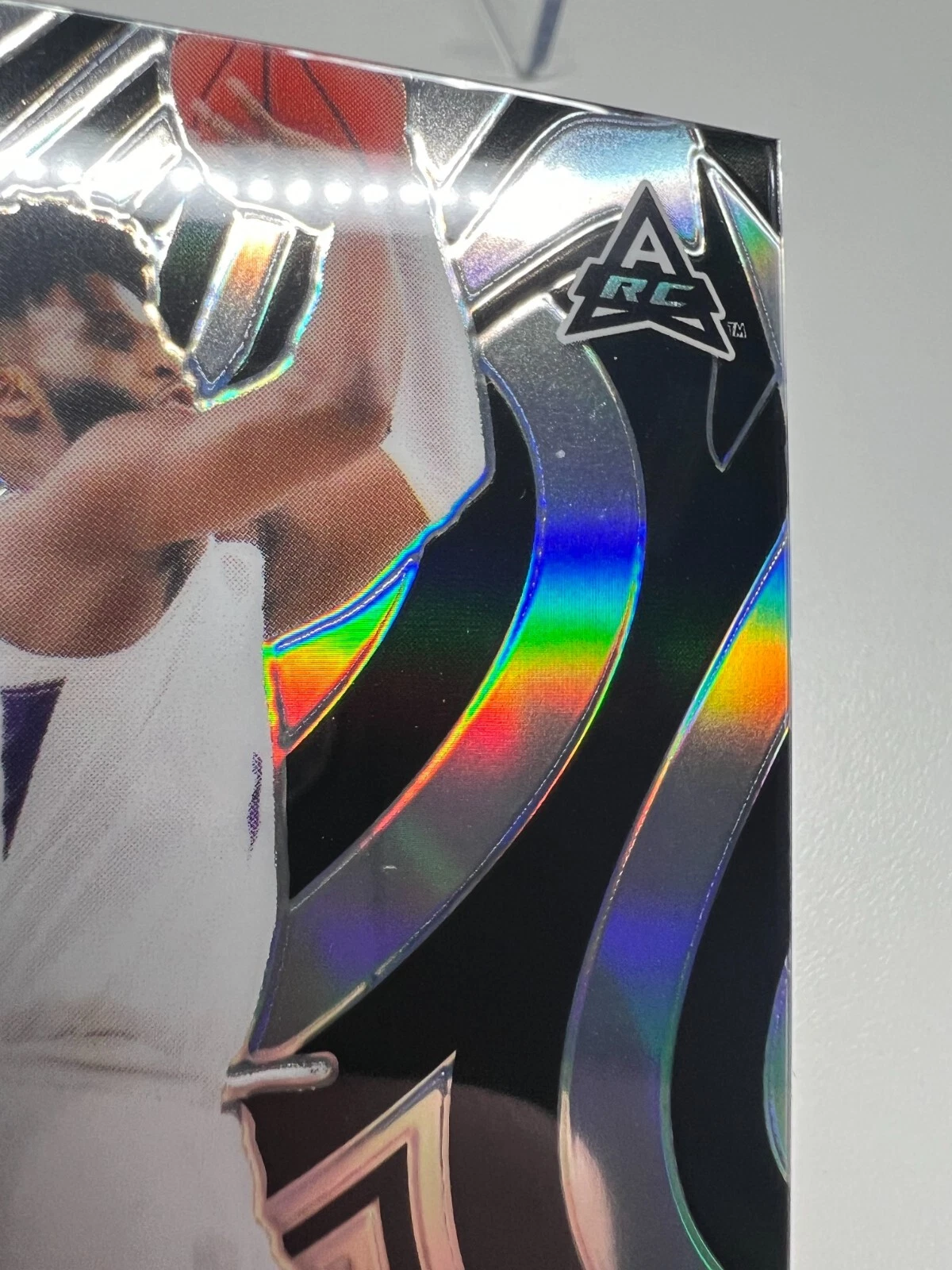 Mike Miles 2022-23 Leaf Optichrome Silver Black Prismatic Auto RC /7 #BA-MM2