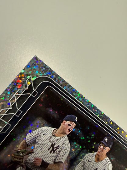 Bronx Bombers II 2025 Topps Series 1 Confetti #184 Yankees